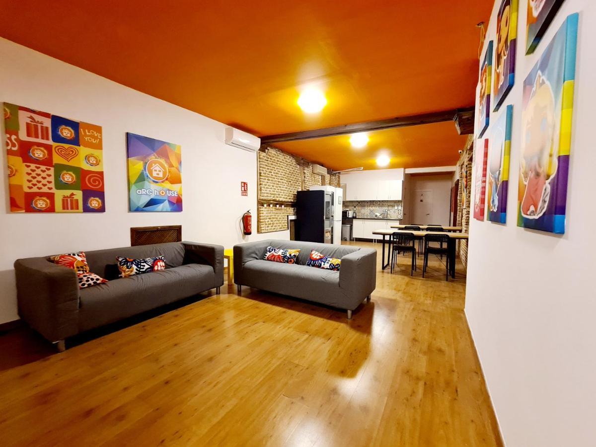 Arc House Madrid - Puerta Del Sol Only Adults
